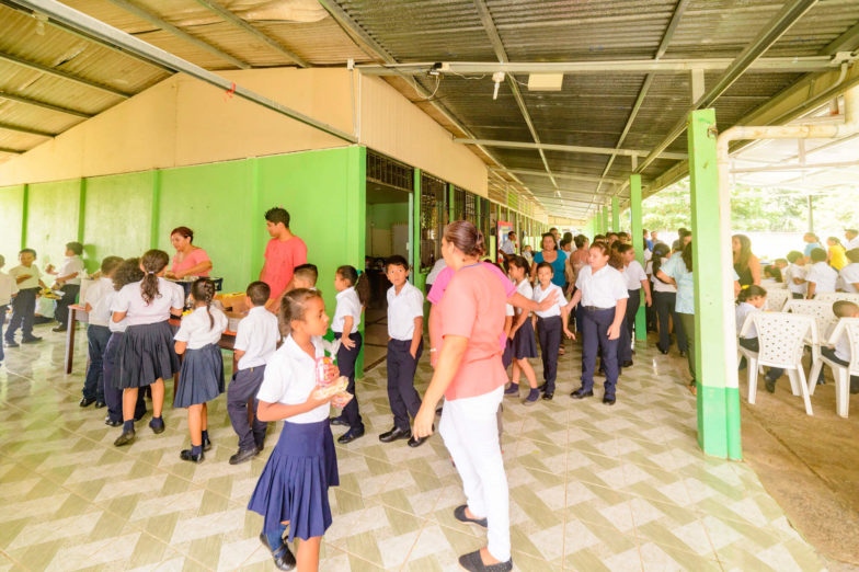H Chiquita κάνει δωρεά γης για την κατασκευή σχολείων στο Υπουργείο Παιδείας της Κόστα Ρίκα - 8