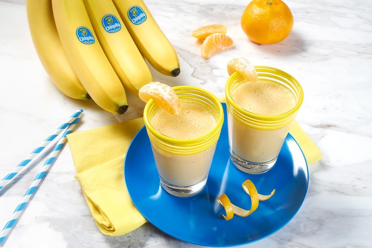 Γρήγορο κρεμώδες smoothie με μανταρίνι και μπανάνα Chiquita