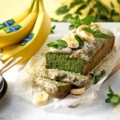 Vegan κέικ με βιολογικές μπανάνες Chiquita και πάνδανο| συνταγές μπανάνας