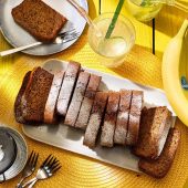 Vegan ψωμί με φυστικοβούτυρο και μπανάνες Chiquita