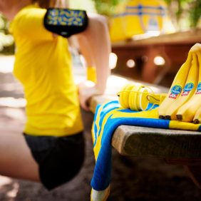 Tρέξτε για να ανακαλύψετε τα Αυτοκόλλητα της Chiquita με Ασκήσεις Φυσικής Κατάστασης!