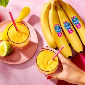 Smoothie από μπανάνες Chiquita με αχλάδια και κουρκουμά