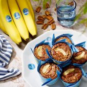 Muffin με μπανάνα και καρύδια πεκάν για δίαιτα Paleo από την Chiquita